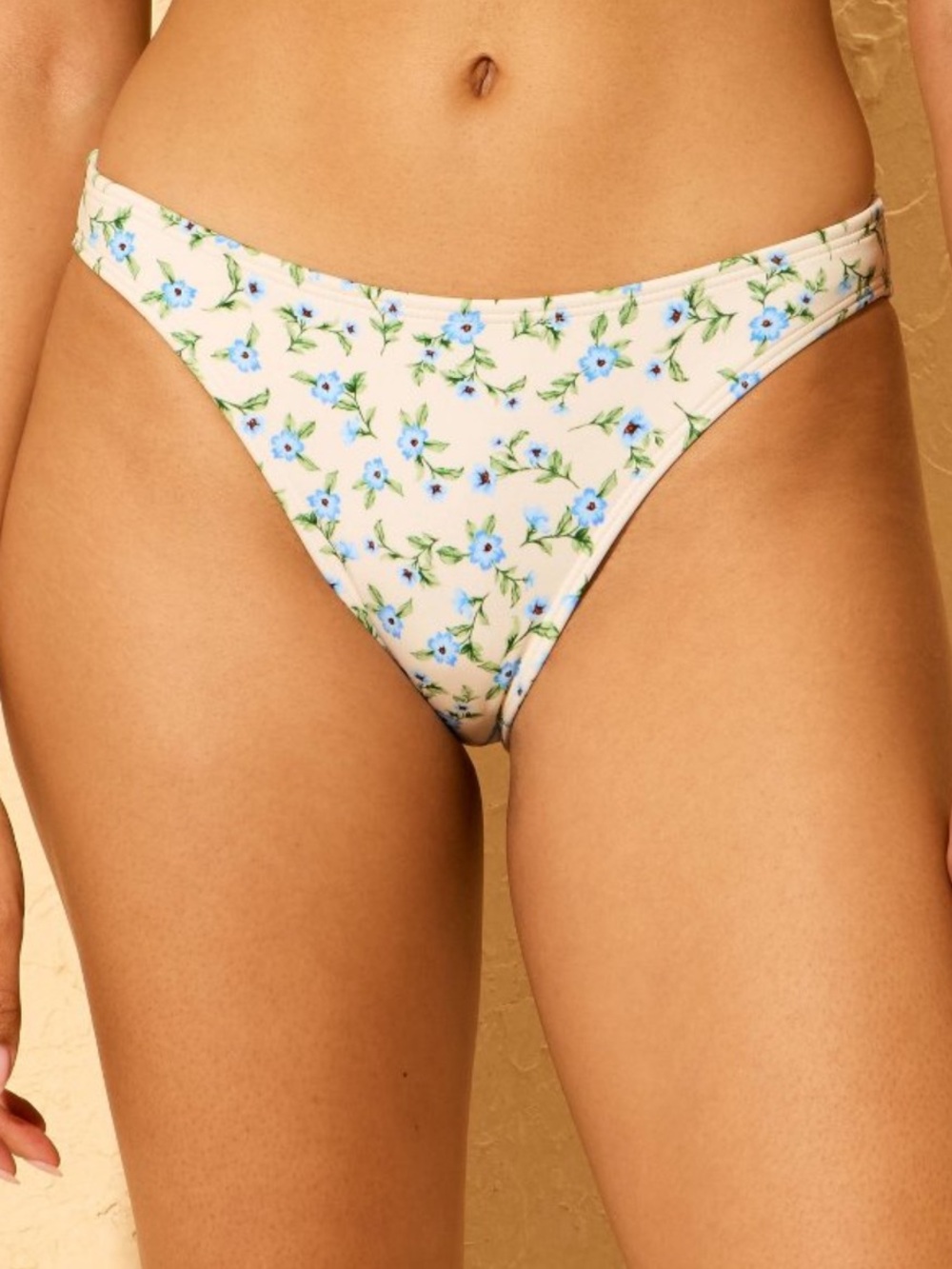 Shade & shore floral print low rise high leg medium coverage bikini bottom NWT z